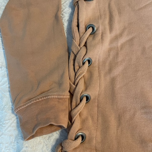 Sweatshirt - Picture 6 of 6